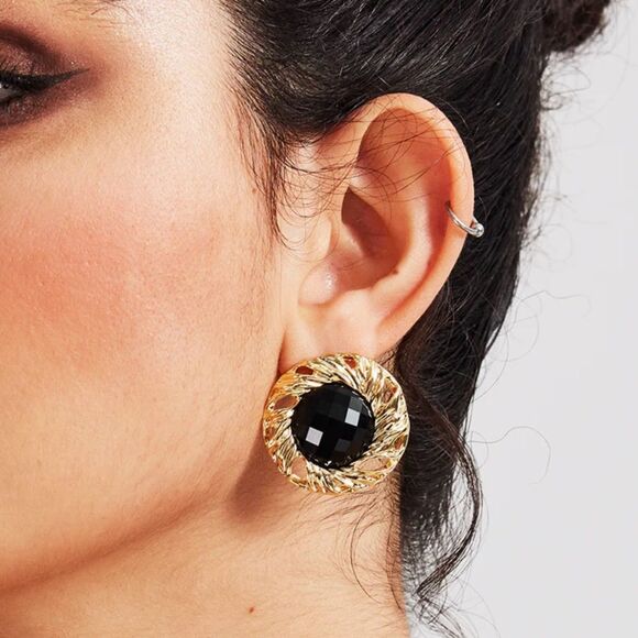 Elegant Gold and Black Stud Earrings M491 - Picture 2 of 3